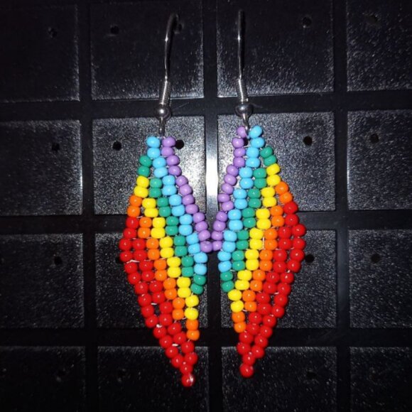 🌈 Handmade Pride Earrings – Diamond Design, Bold Color! 🌈 - Picture 2 of 2